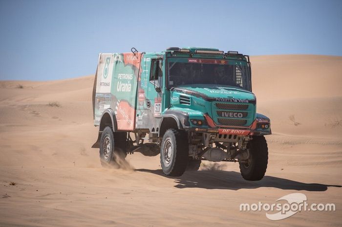 #517 Team De Rooy IVECO: Albert Llovera, Ferran Marco Alcayna, Marc Torres