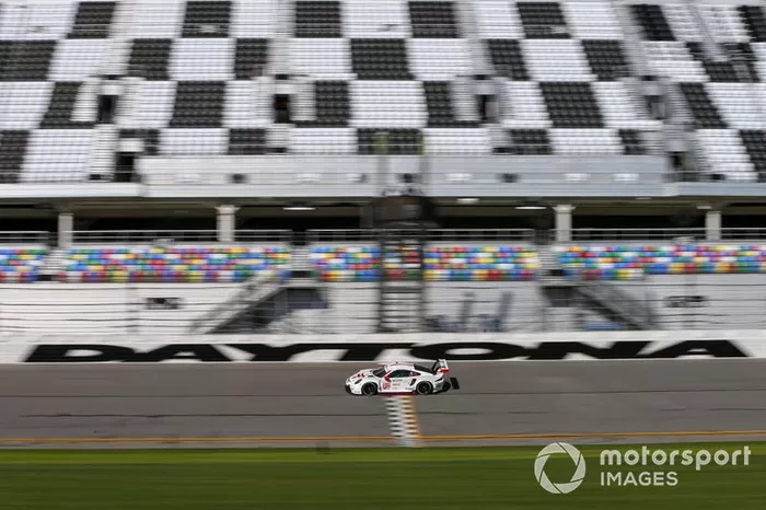 #911 Porsche GT Team Porsche 911 RSR - 19, GTLM: Matt Campbell, Nick Tandy, Frederic Makowiecki