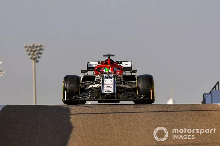 Antonio Giovinazzi, Alfa Romeo Racing C38 