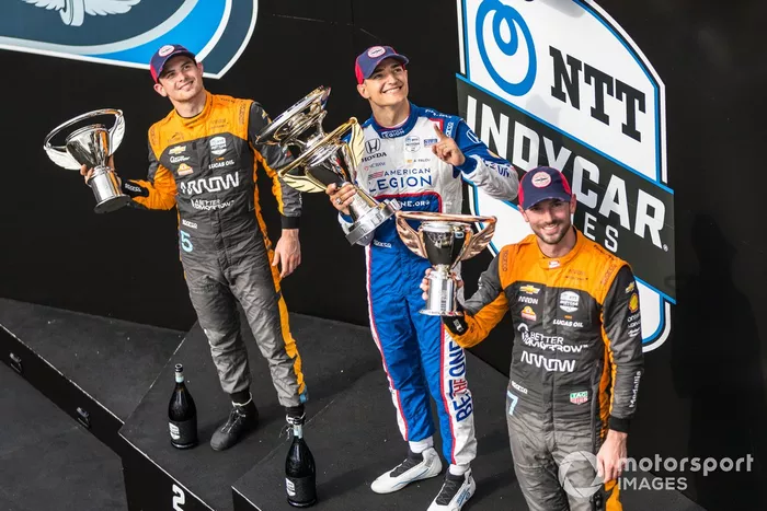 Alex Palou, Chip Ganassi Racing Honda, Patricio O'Ward, Arrow McLaren Chevrolet, Alexander Rossi, Arrow McLaren Chevrolet