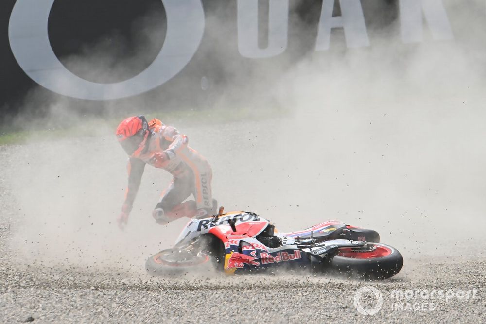 Marc Márquez, tras caerse en el GP de Italia en Mugello