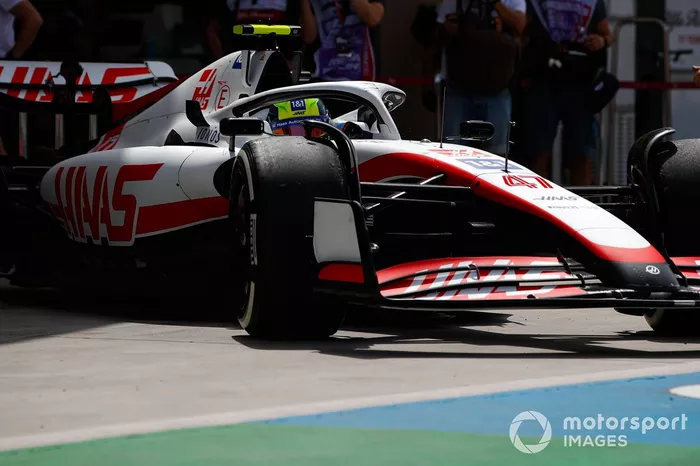 Mick Schumacher, Haas VF-22