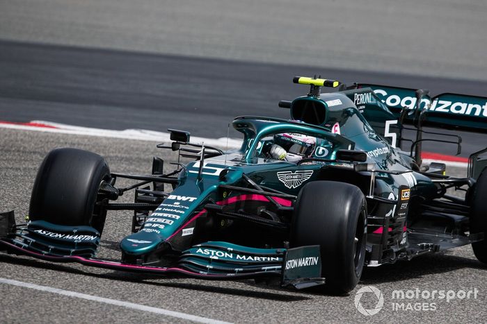 Sebastian Vettel, Aston Martin AMR21