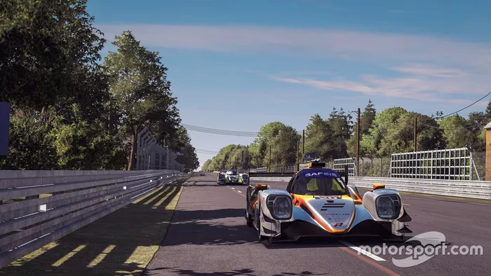 #20 Team Redline met Max Verstappen, Lando Norris, Greger Huttu, Atze Kerkhof