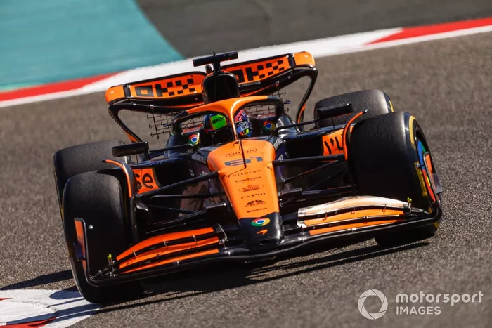 Oscar Piastri, McLaren MCL38 