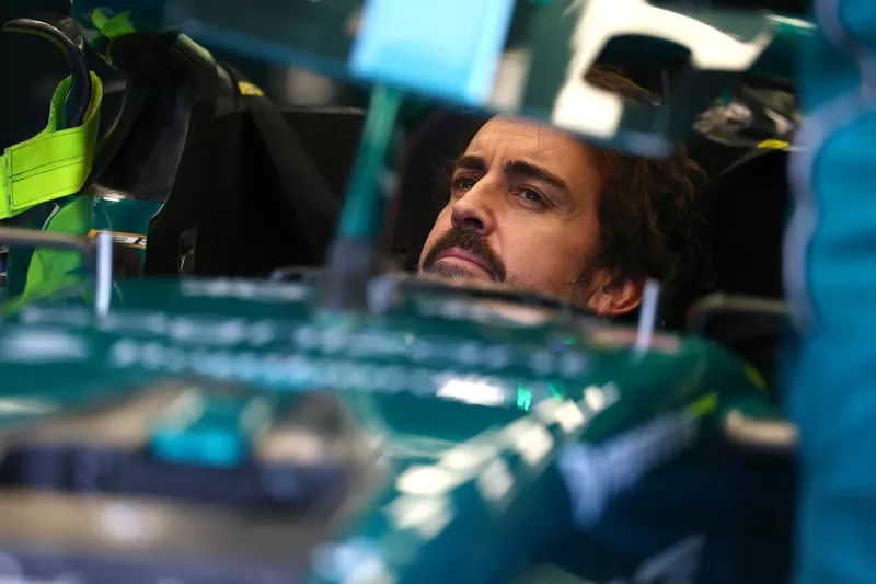 Fernando Alonso, Aston Martin Racing