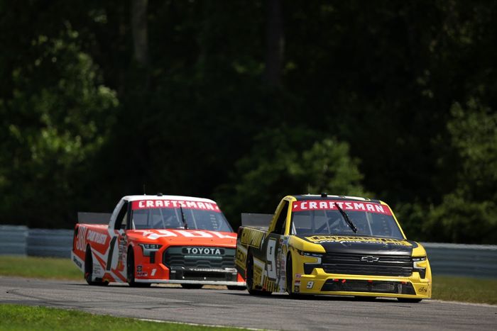Grant Enfinger, CR7 Motorsports Chevrolet, Brent Crews, TRICON Garage Toyota