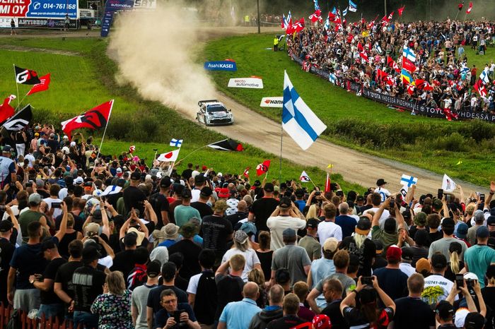 Такамото Кацута, Аарон Джонстон, Toyota Gazoo Racing Wrt Toyota Gr Yaris Rally1