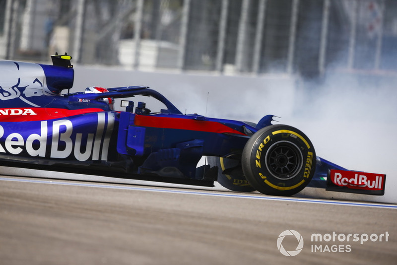 Abandon : Pierre Gasly (Toro Rosso)