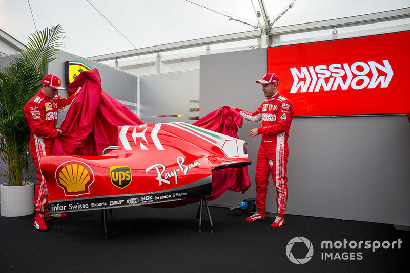 Kimi Raikkonen, Ferrari y Sebastian Vettel, Ferrari revelan la nueva decoración de Ferrari SF71H