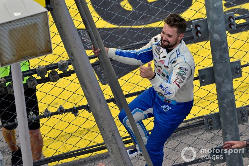 Ricky Stenhouse Jr, JTG Daugherty Racing, Kroger Health/Palmolive Chevrolet Camaro celebrates his win 