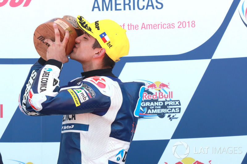 Jorge Martin, Del Conca Gresini Racing Moto3, fête sa victoire sur le podium