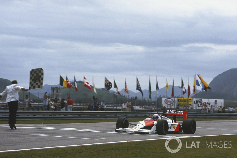 Ganador del GP de Brasil 1988: Alain Prost, McLaren MP4/4