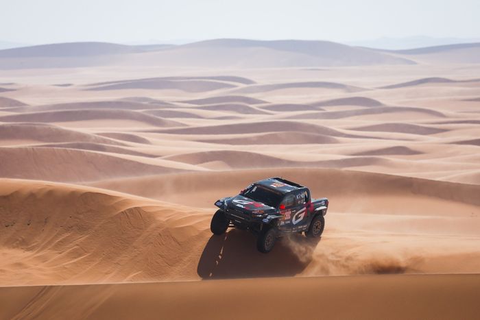 #213 Toyota Gazoo Racing Toyota: Saood Variawa, François Cazalet