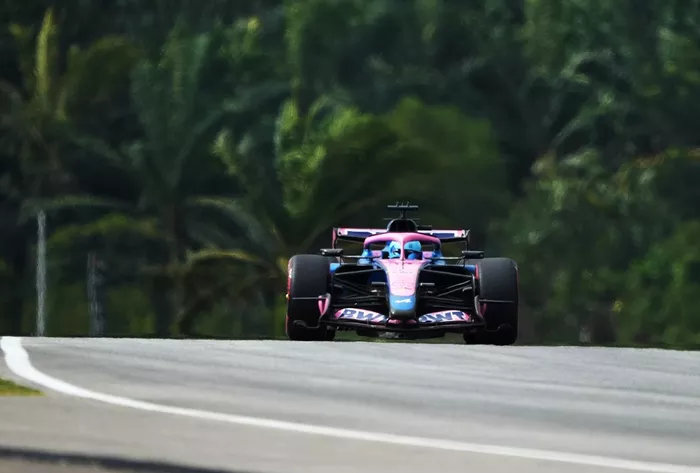 بيير غاسلي، ألبين