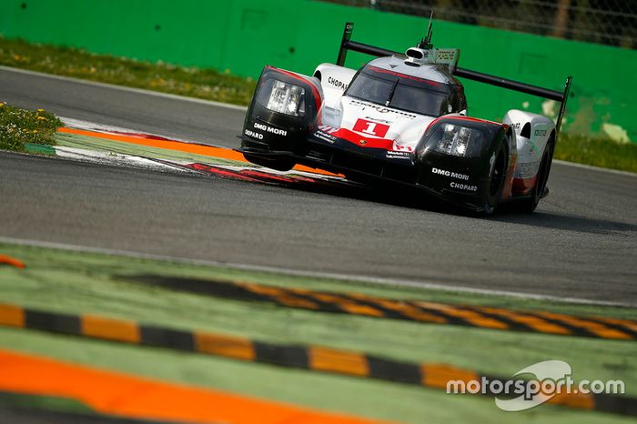 #1 Porsche Team Porsche 919 Hybrid: Neel Jani, Andre Lotterer, Nick Tandy