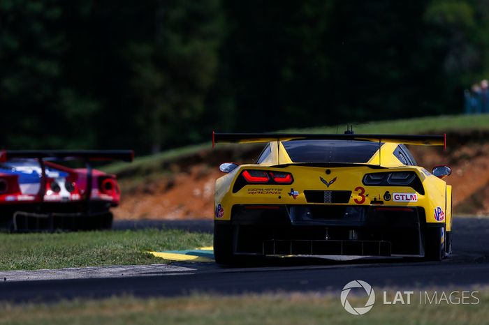 #3 Corvette Racing Chevrolet Corvette C7.R: Antonio Garcia, Jan Magnussen