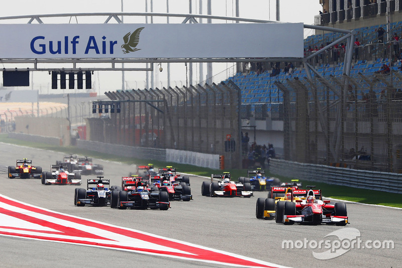 Start: Charles Leclerc, PREMA Racing leads