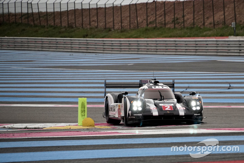 #2 Porsche Team Porsche 919 Hybrid: Romain Dumas, Neel Jani, Marc Lieb