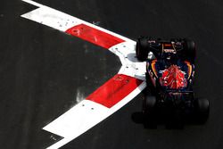 Daniil Kvyat, Scuderia Toro Rosso STR11