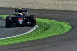 Jenson Button, McLaren MP4-31