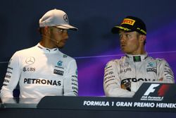 Lewis Hamilton, Mercedes AMG F1 W07 and Nico Rosberg, Mercedes AMG Petronas F1 W07 in the Press conference