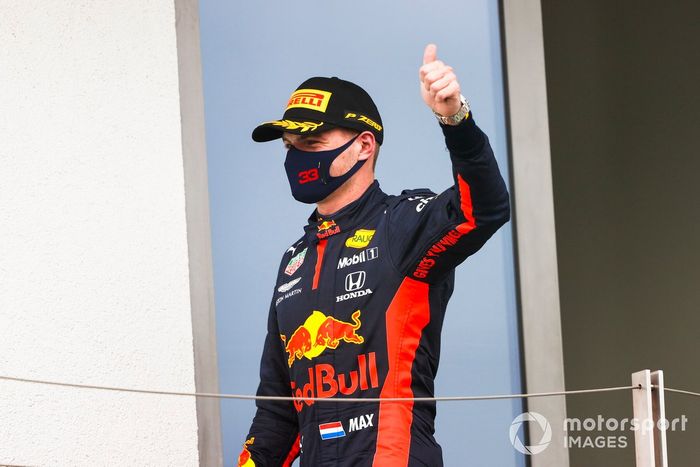 Podio: segundo lugar Max Verstappen, Red Bull Racing