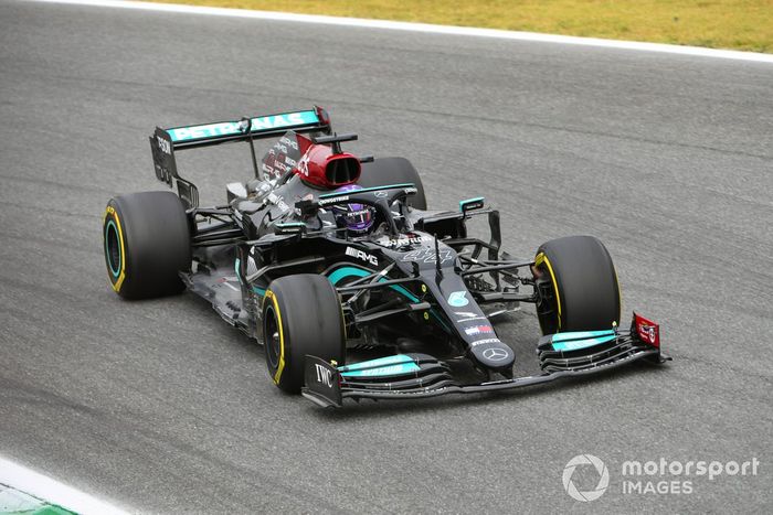 Lewis Hamilton, Mercedes W12