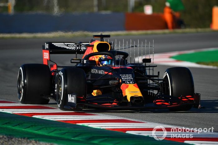 20º Alex Albon, Red Bull Racing RB16: 1:17.550 (con neumáticos C2)