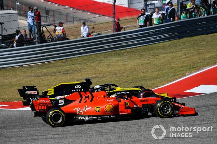 Sebastian Vettel, Ferrari SF90, lotta con Daniel Ricciardo, Renault F1 Team R.S.19