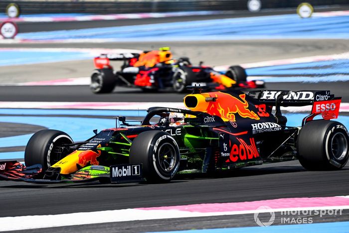Max Verstappen, Red Bull Racing RB16B, Sergio Pérez, Red Bull Racing RB16B