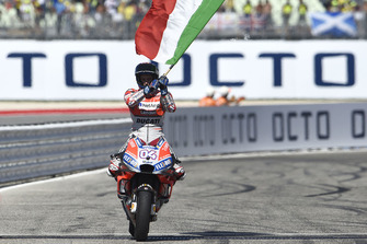 Переможець гонки Андреа Довіціозо, Ducati Team