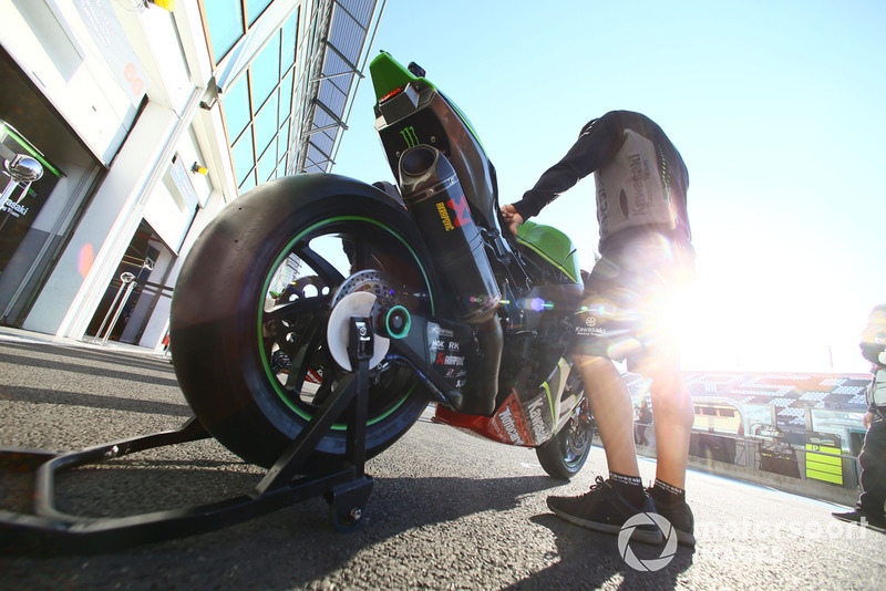 Jonathan Rea, Kawasaki Racing bike