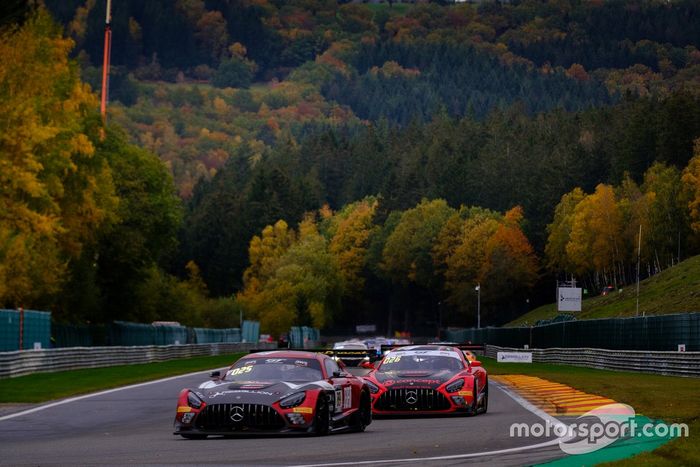 #89 AKKA ASP Mercedes-AMG GT3: Alex Fontana, Lucas Legeret, Benjamin Hites, #5 HRT Mercedes-AMG GT3: Hubert Haupt, Sergey Afanasiev, Gabriele Piana, Michele Beretta