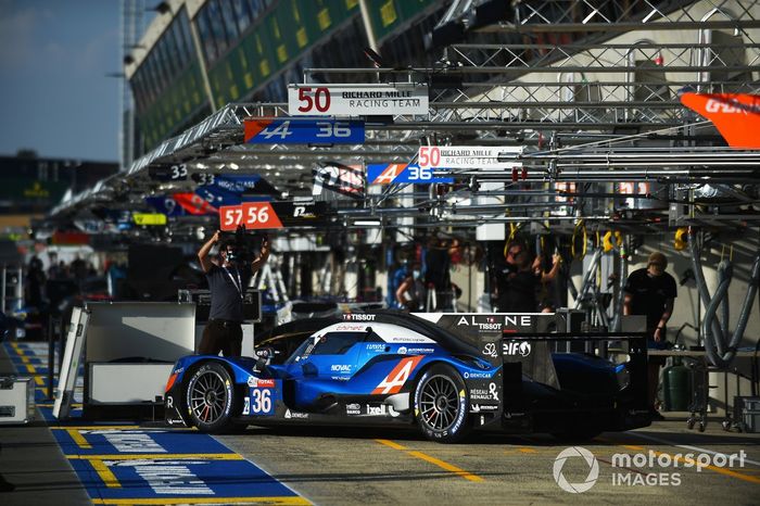 #36 Signatech Alpine Matmut Alpine A470: Thomas Laurent, André Negrão, Pierre Ragues 