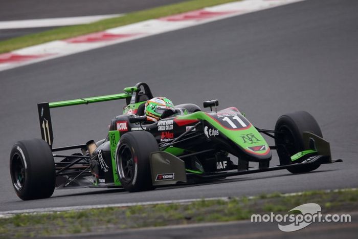 B-Max Racing with motopark)Sacha Fenestraz