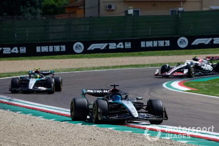 George Russell, Mercedes F1 W15, Lewis Hamilton, Mercedes F1 W15, Mercedes F1 W15, Nico Hulkenberg, Haas VF-24