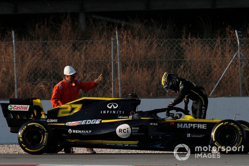 Nico Hulkenberg, Renault F1 Team R.S. 19 si ferma in pista