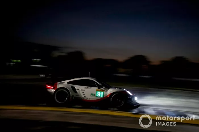 #91 Porsche GT Team Porsche 911 RSR: Richard Lietz, Gianmaria Bruni