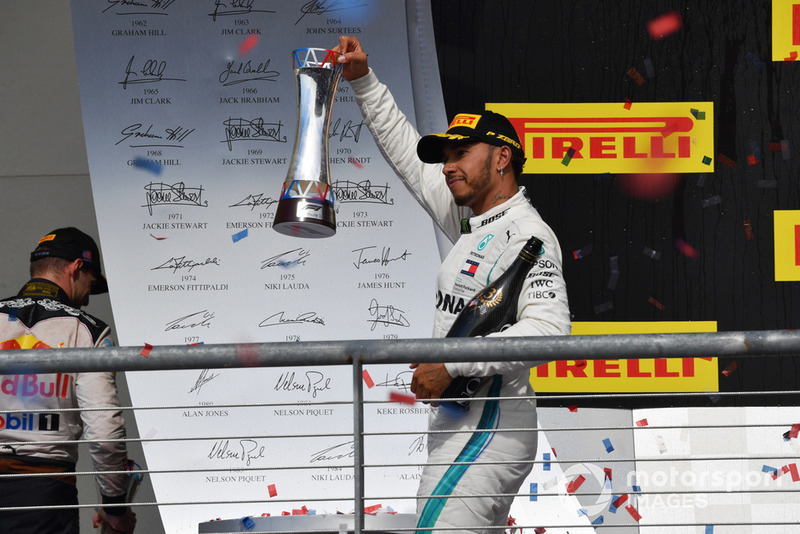 Lewis Hamilton - Mercedes: 8 puan