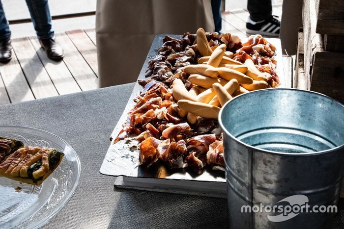 II Curso de Conducción y Nuevas Tecnologías BOSCH - Motor1.com España - Motorsport.com 