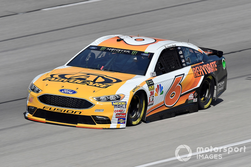 15. Trevor Bayne, Roush Fenway Racing, Ford Fusion AdvoCare Rehydrate