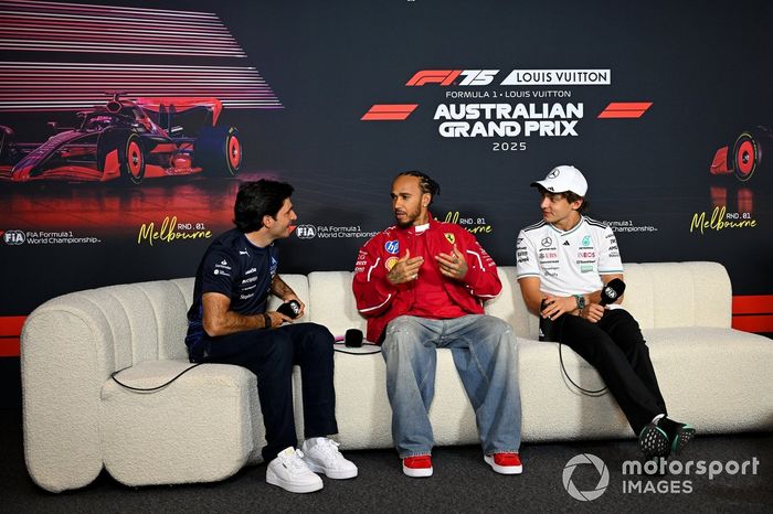 Carlos Sainz, Williams, Lewis Hamilton, Ferrari, Andrea Kimi Antonelli, Mercedes en la rueda de prensa