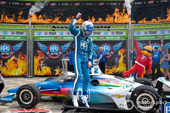 Josef Newgarden, Team Penske Chevrolet, Victory Lane