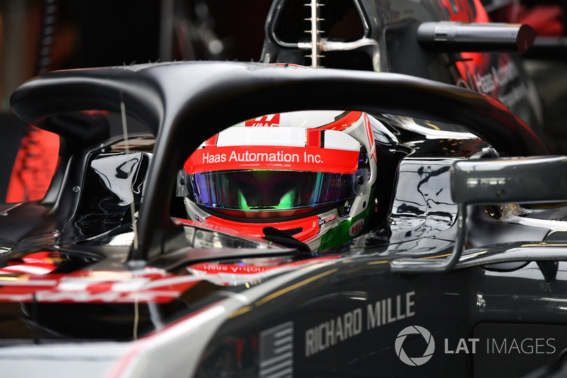 Antonio Giovinazzi, Haas F1 Team VF-17 en halo