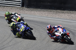 Valentino Rossi, Yamaha Factory Racing, Danilo Petrucci, Pramac Racing