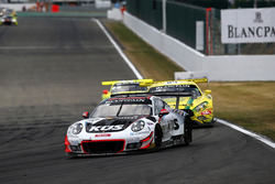 #117 KÜS Team75 Bernhard Porsche 911 GT3 R: Timo Bernhard, Earl Bamber, Laurens Vanthoor
