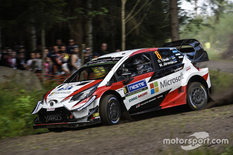 Отт Тянак и Мартин Ярвеоя, Toyota Yaris WRC