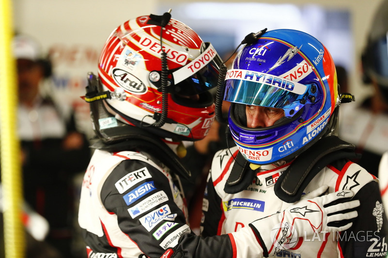 #8 Toyota Gazoo Racing Toyota TS050: Казуки Накаджима, Фернандо Алонсо