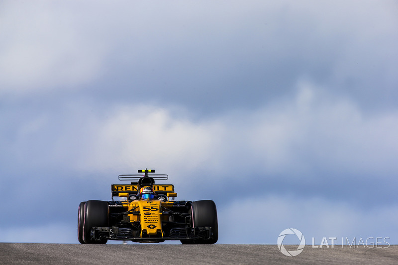 Carlos Sainz Jr., Renault Sport F1 Team RS17